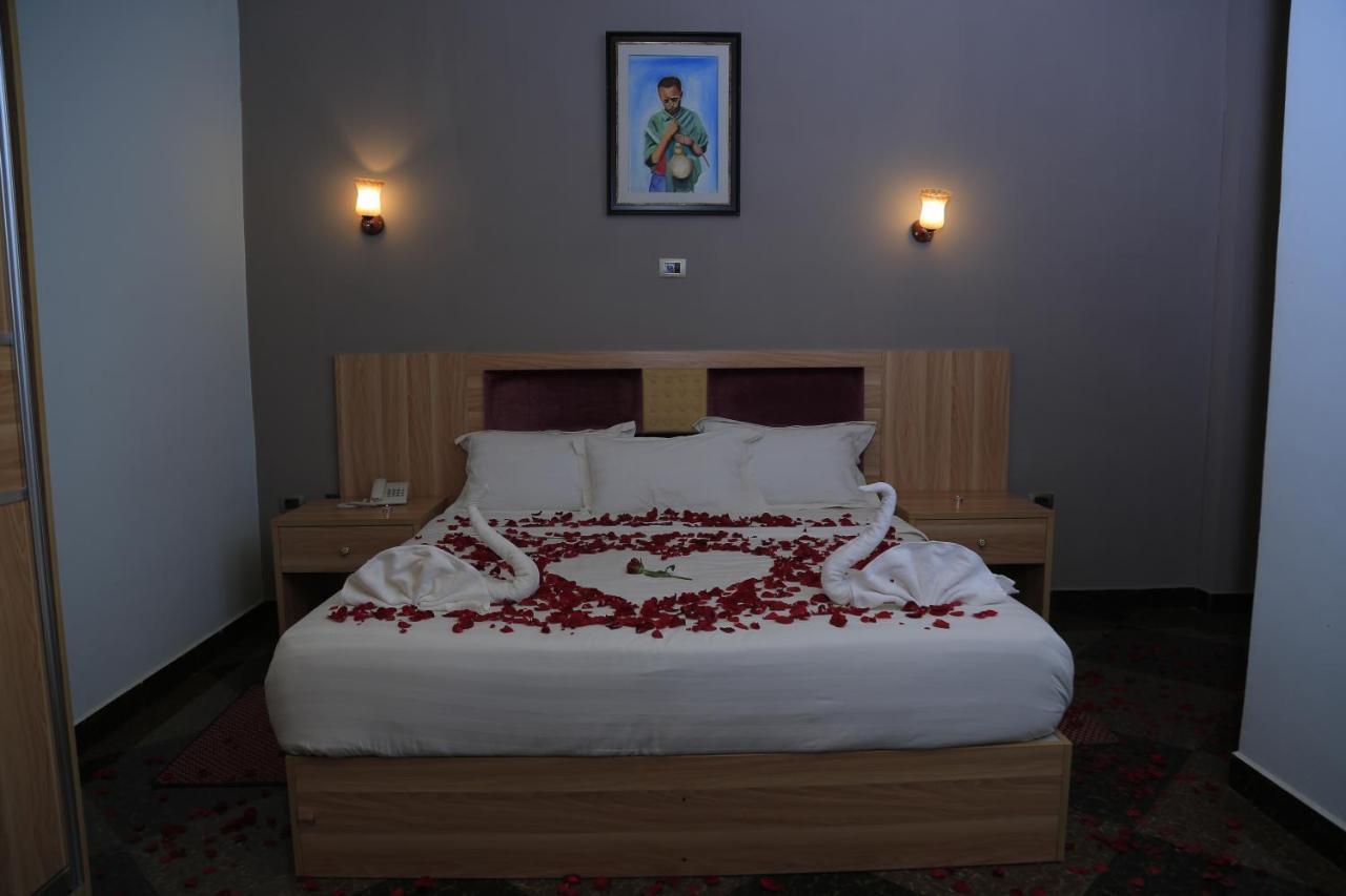 Jacaranda Hotel, Bahir Dar Exterior photo